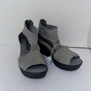 Steven Madden Woven Wedge Sandals Comfort Open Toe Gray‎ Size 8.5